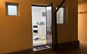 Home Efrem